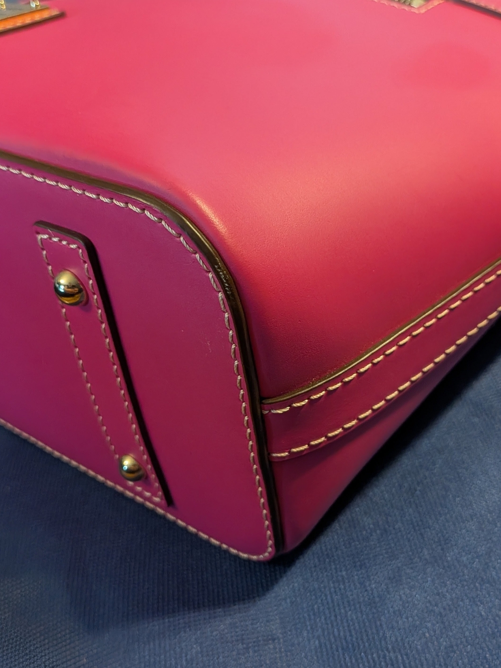 NWT! Dooney & Bourke Vachetta Beacon Zip Top Tote & Wallet Set in MAGENTA - Picture 8 of 16